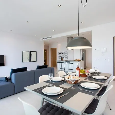 Valmar Ocean And Pool View *