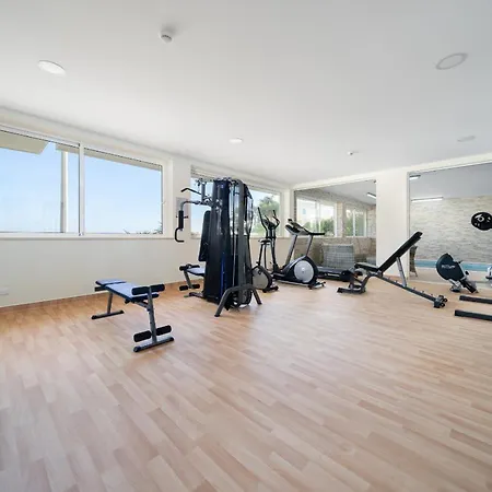 Valmar Ocean And Pool View * 拉哥斯