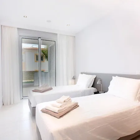 Valmar Ocean And Pool View *